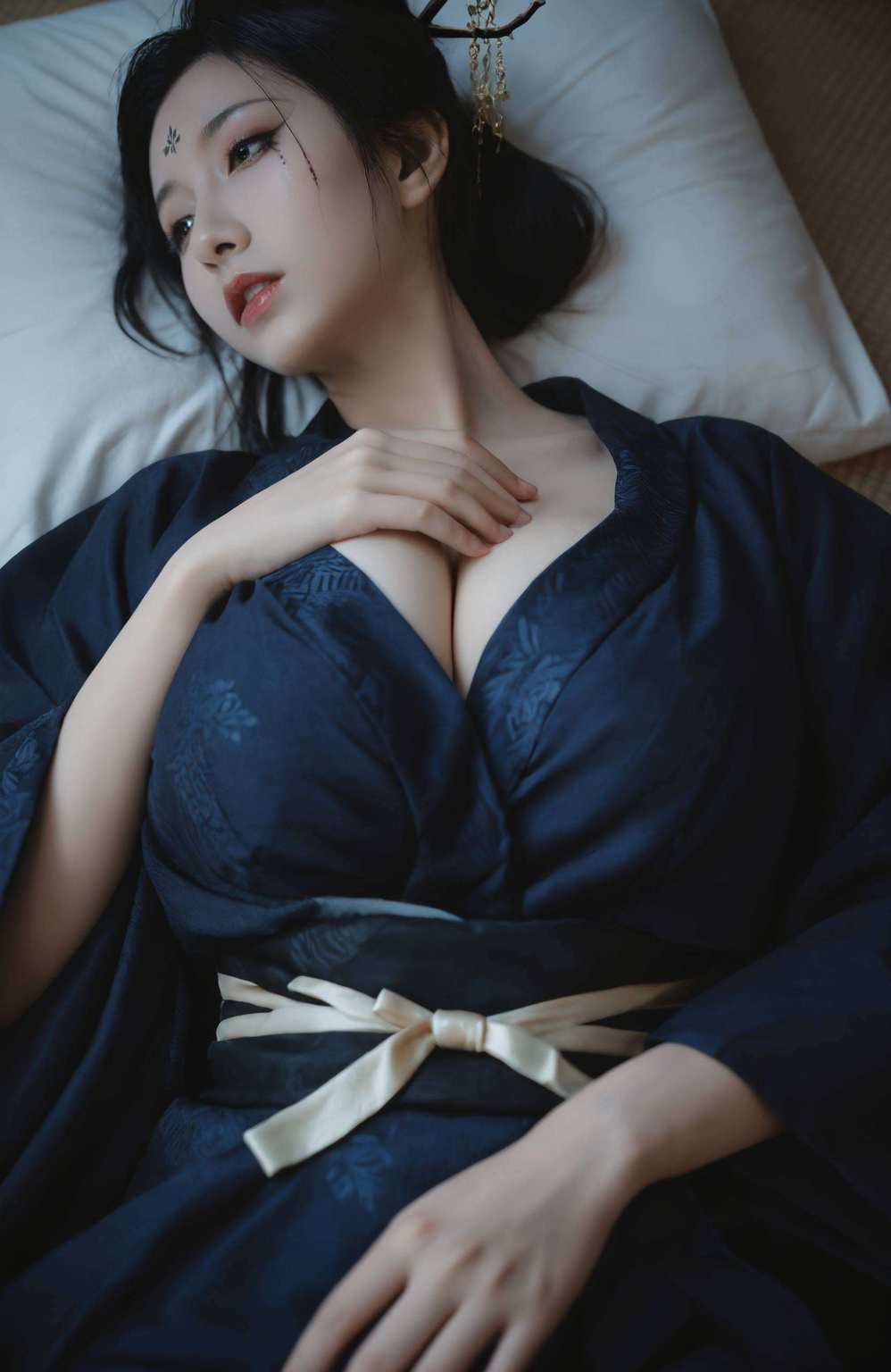 别被她们的美貌迷惑哪一个不是想在你的手机背景里大放光彩？小心
